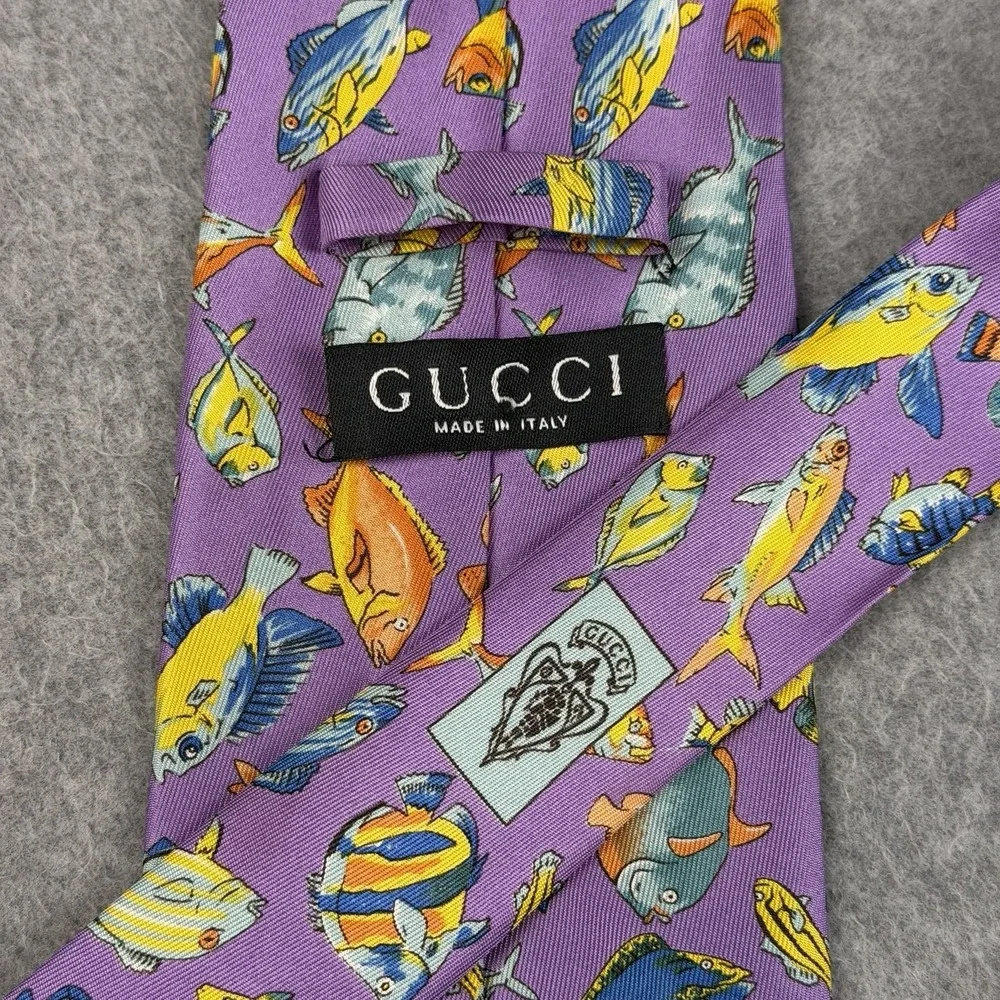 Vintage Gucci Tropical Fish Silk Tie Purple Novelty Made Italy Designer 56x3.75